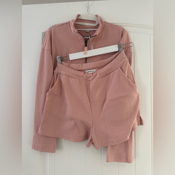 O'Neill Pink Ribbed Set - Picture 1 of 8